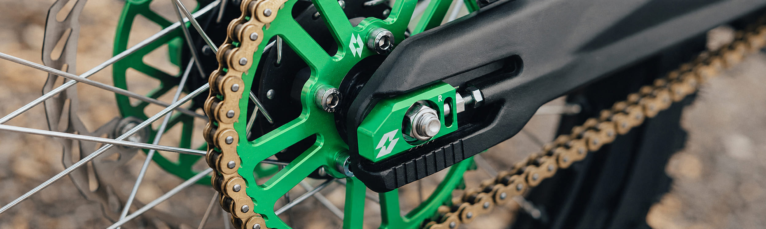 Full-E Charged Rear Sprocket 520-46T for Komodo / Ultra Bee Green