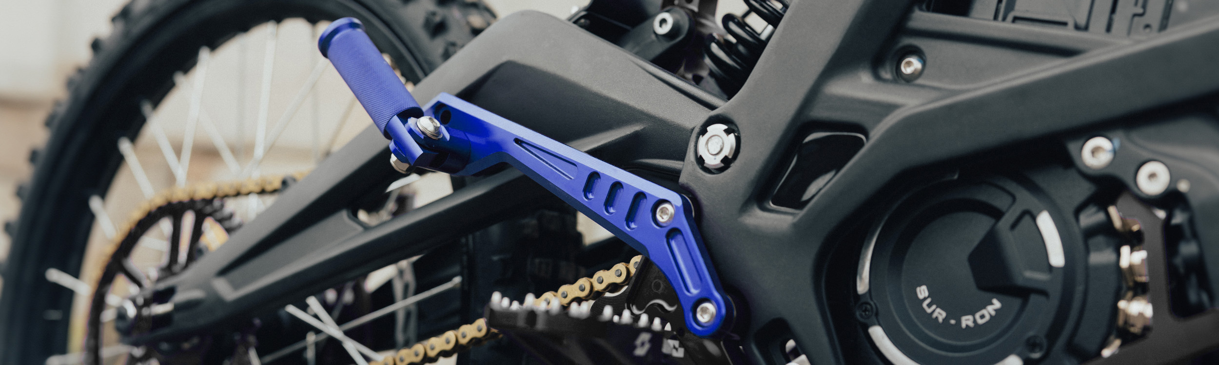 Full-E Charged Stunt Peg Set Blue