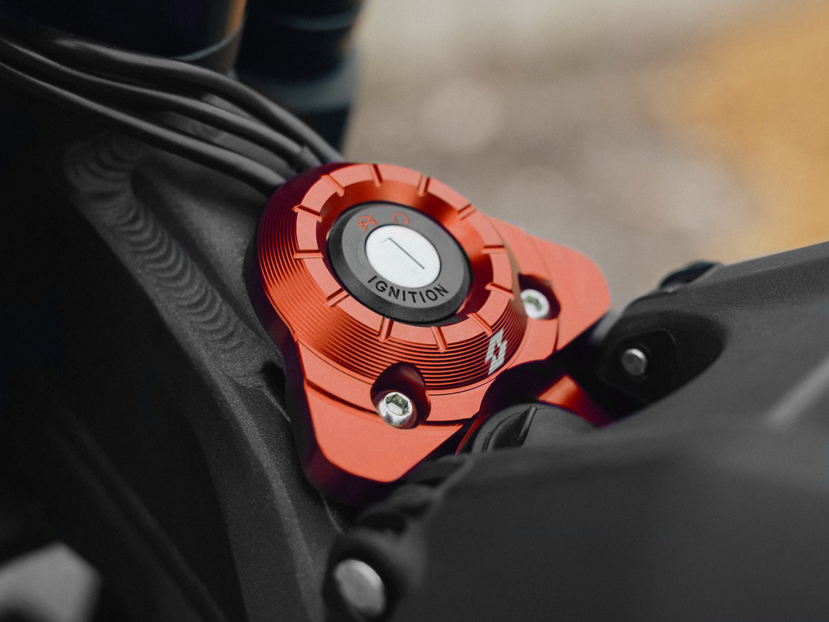 Full-E Charged Ignition Mount Plate Orange